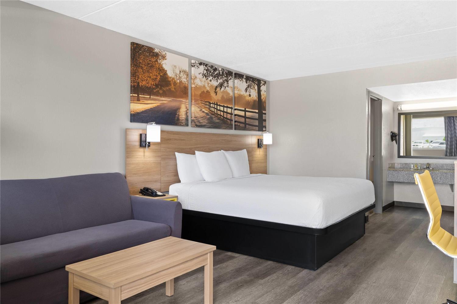 Days Inn By Wyndham Conway 12/33