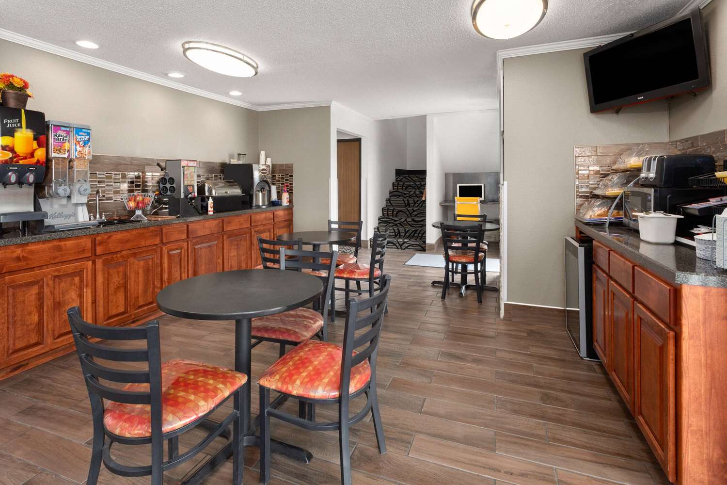 Days Inn by Wyndham Ogallala 24/31