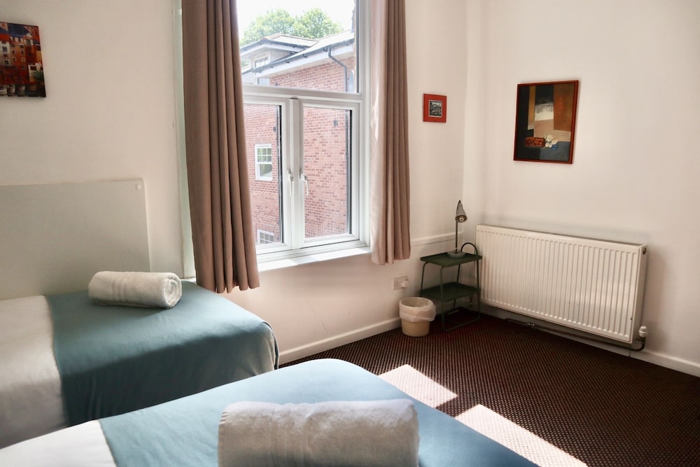 City Lodge Guest House 22/51
