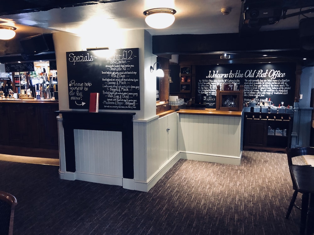 The Old Post Office 15/16