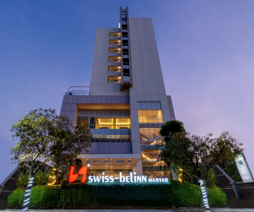 Swiss Belinn Manyar in SURABAYA
