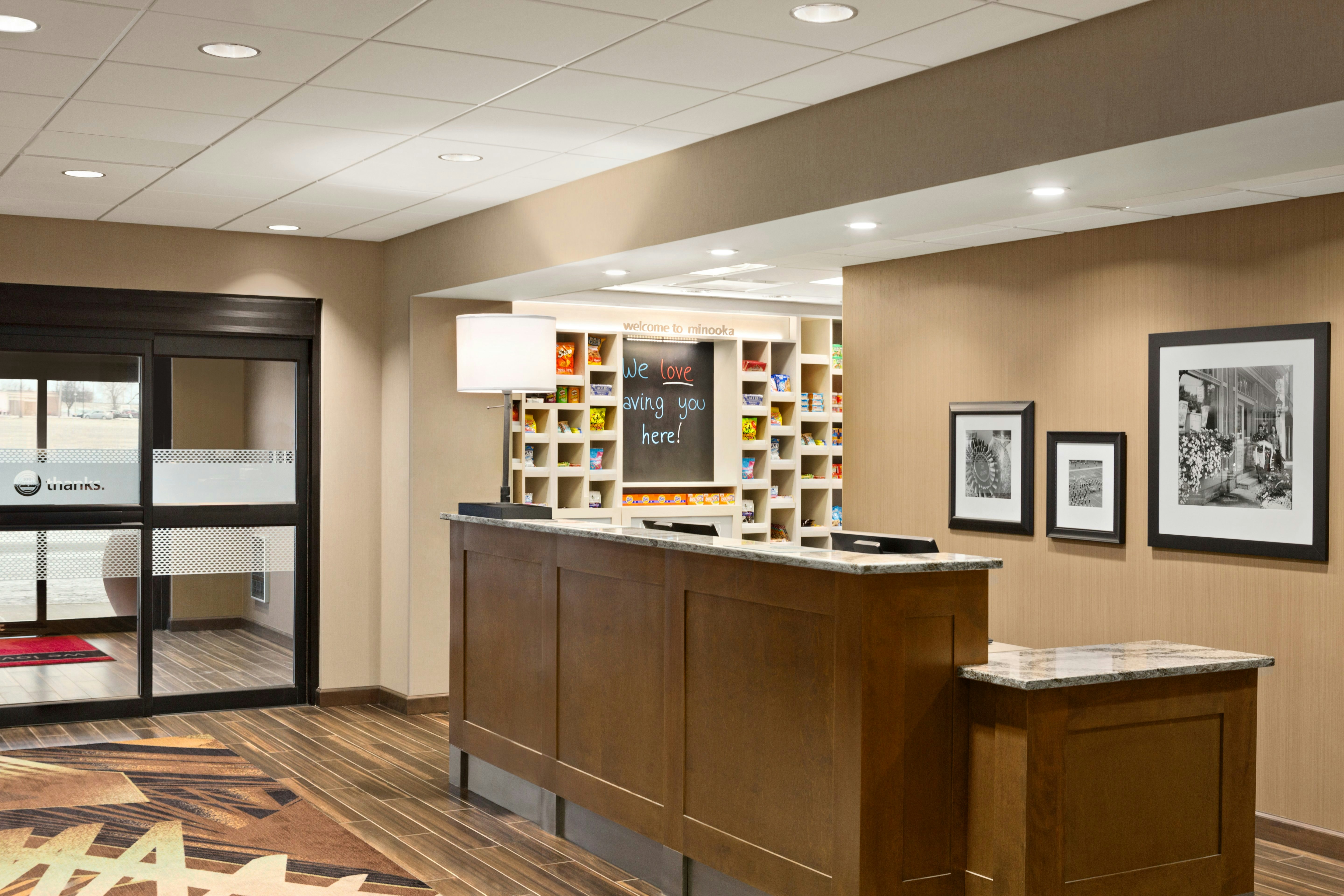 Hampton Inn and Suites Minooka 7/37