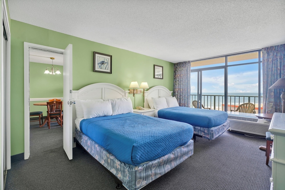 2 BEDROOMS, SUITE, 4 DOUBLE BEDS, OCEAN VIEW
