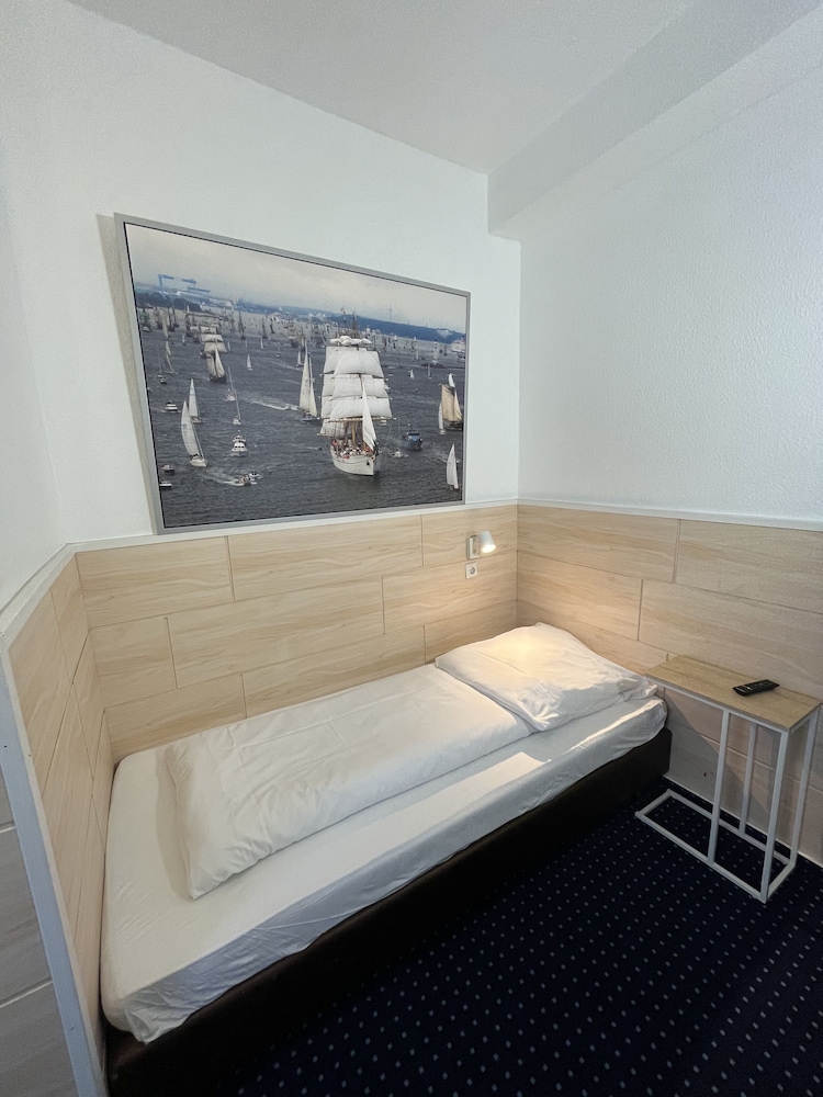 Hotel Schwarzer Bar 30/52