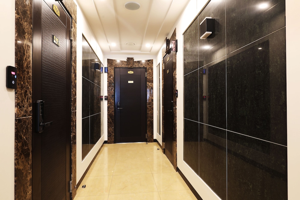 Sm Boutique Hotel 21/50