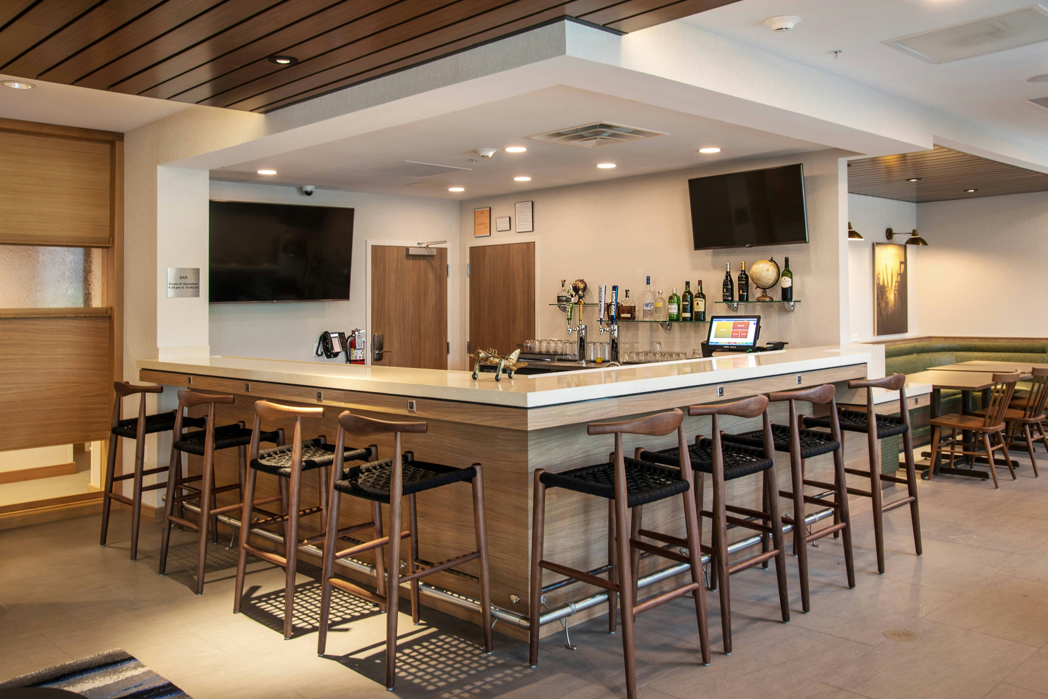 Fairfield Inn Suites Little Rock Airport 22/32