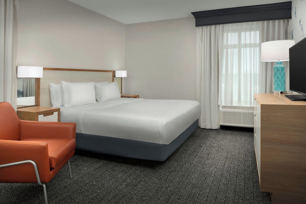 1 BEDROOM, SUITE, OCEAN FRONT, ACCESSIBLE