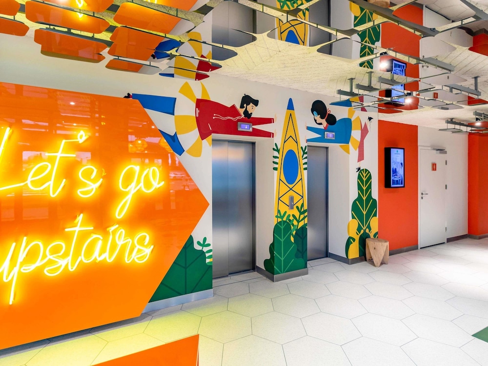 Ibis Styles Warszawa Centrum 71/76