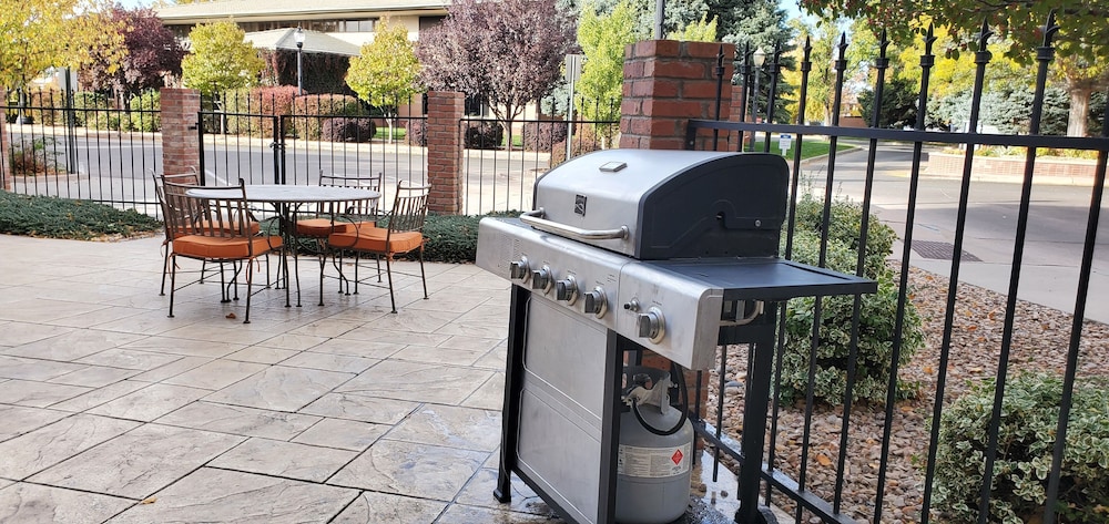Fairfield Inn Suites By Marriott Grand Junction Downtown 41/51
