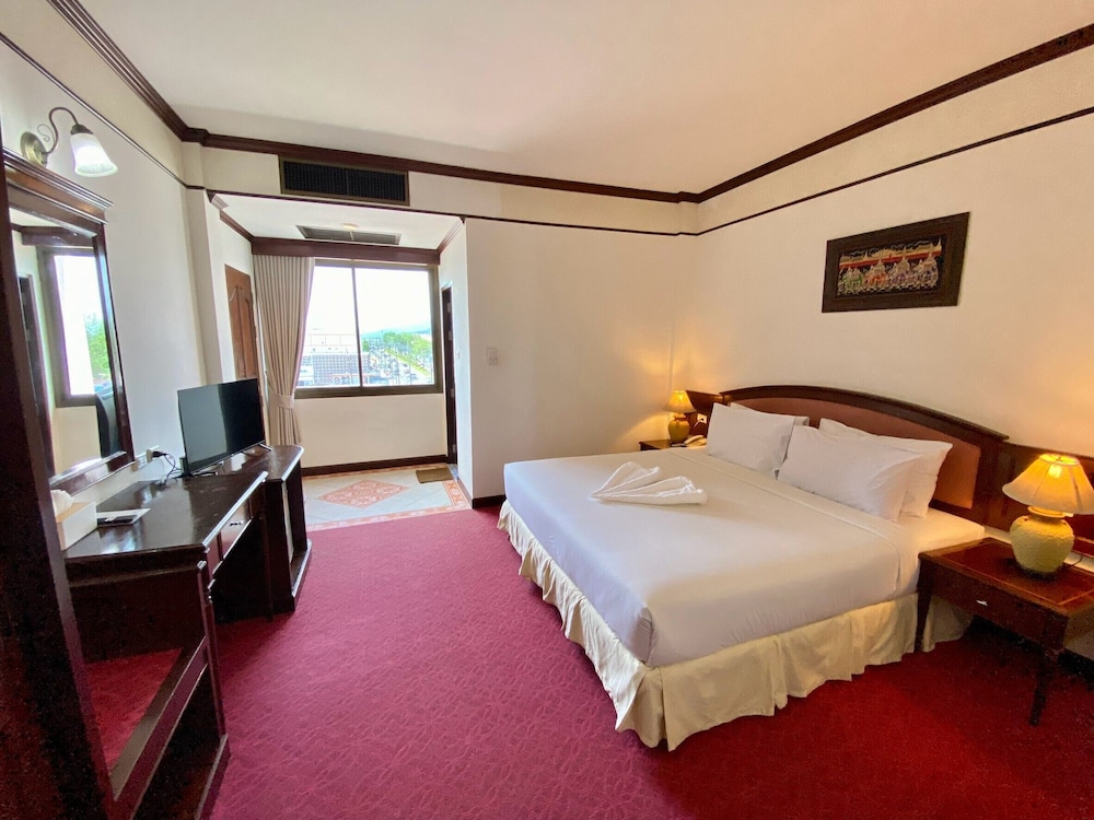 Crystal Hotel 18/46