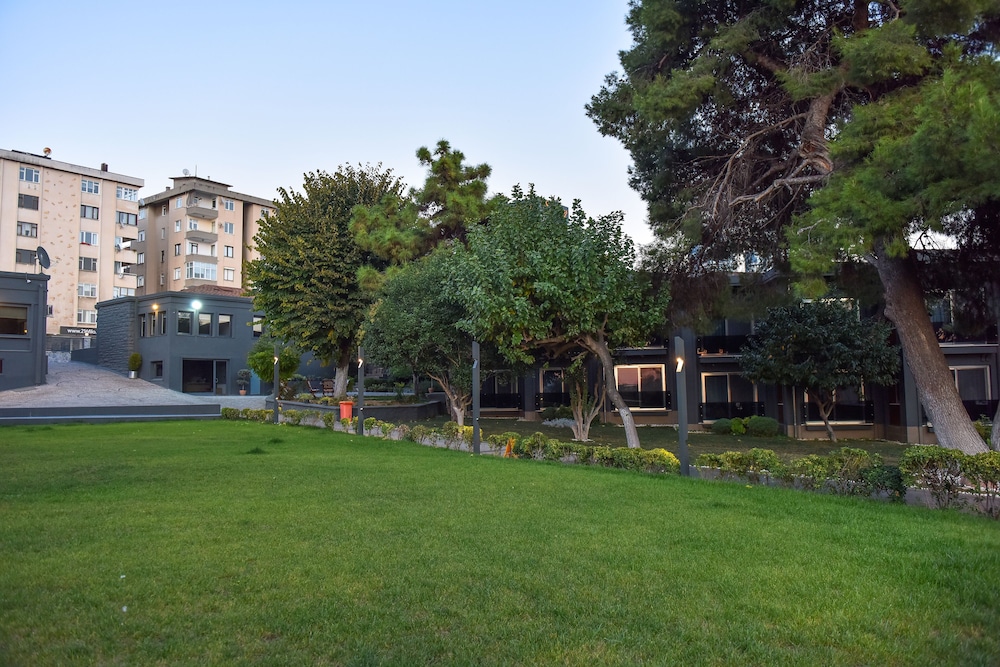 Park 156 Hotel 46/58