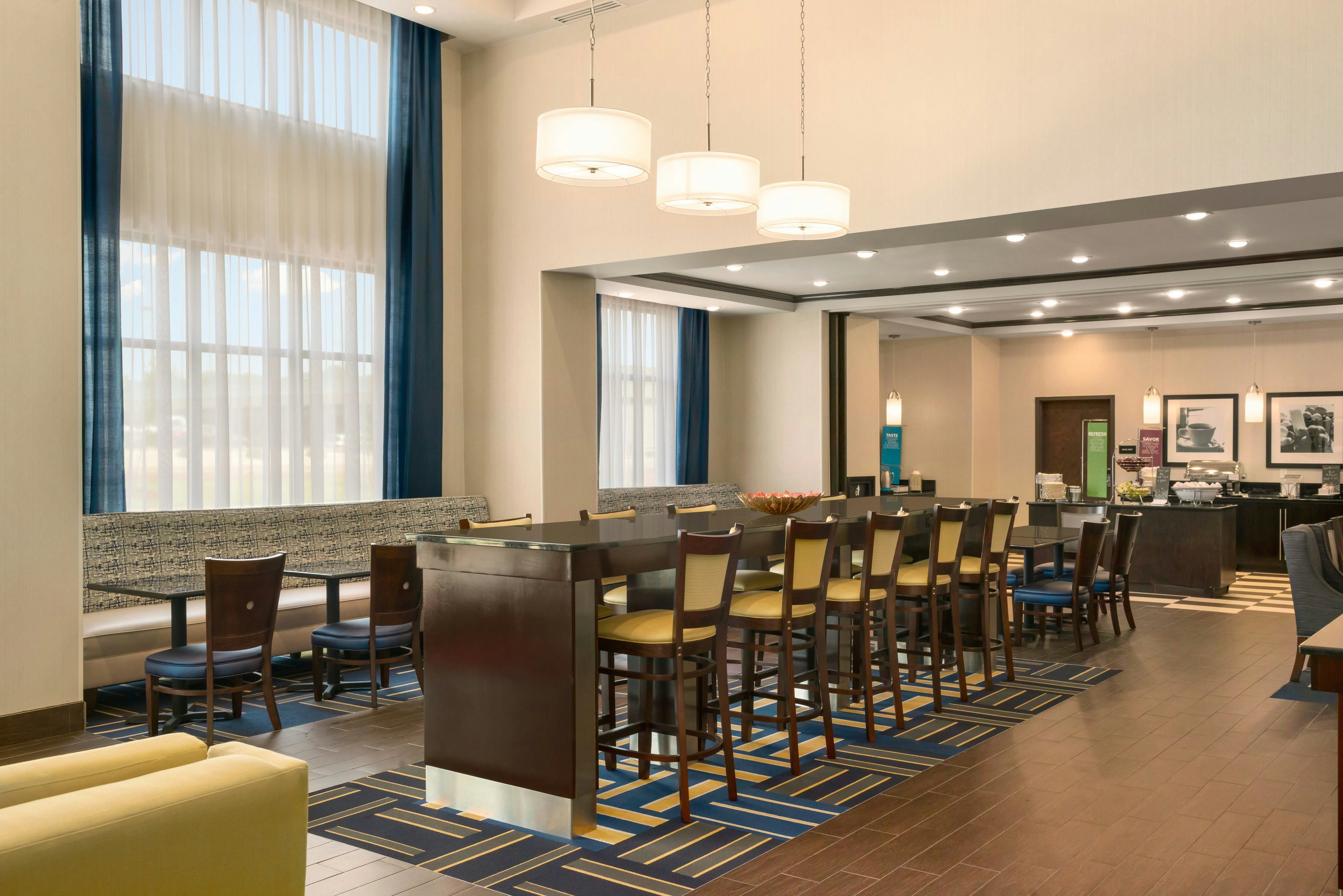 Hampton Inn & Suites Lavonia 29/38