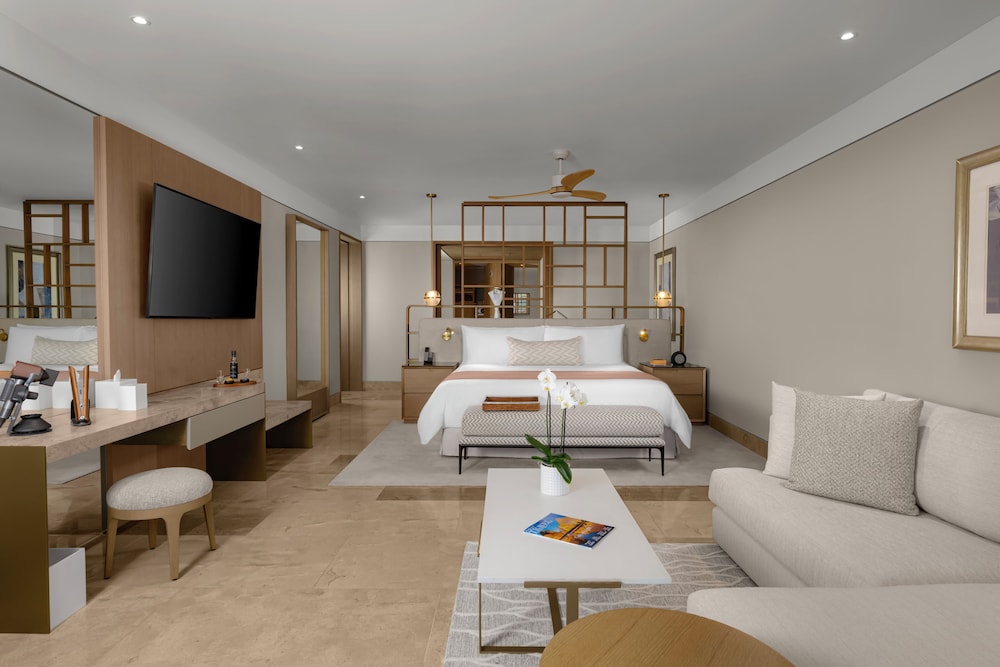 Grand Velas Boutique Hotel 83/104
