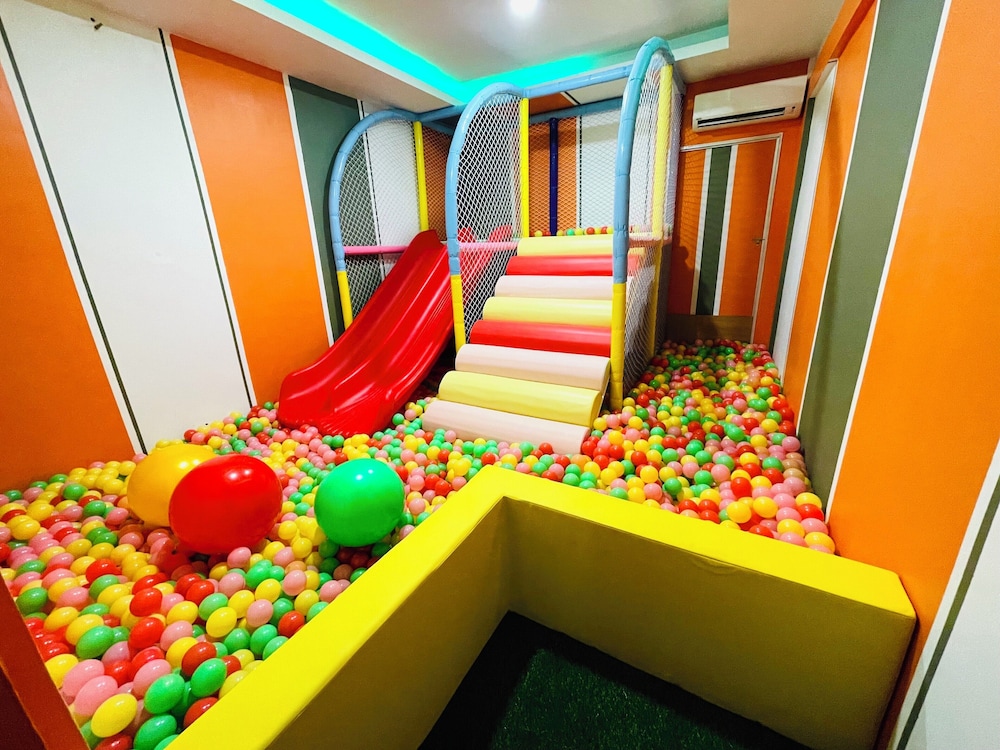 Easy Hotel Kuala Lumpur Sentral 56/63
