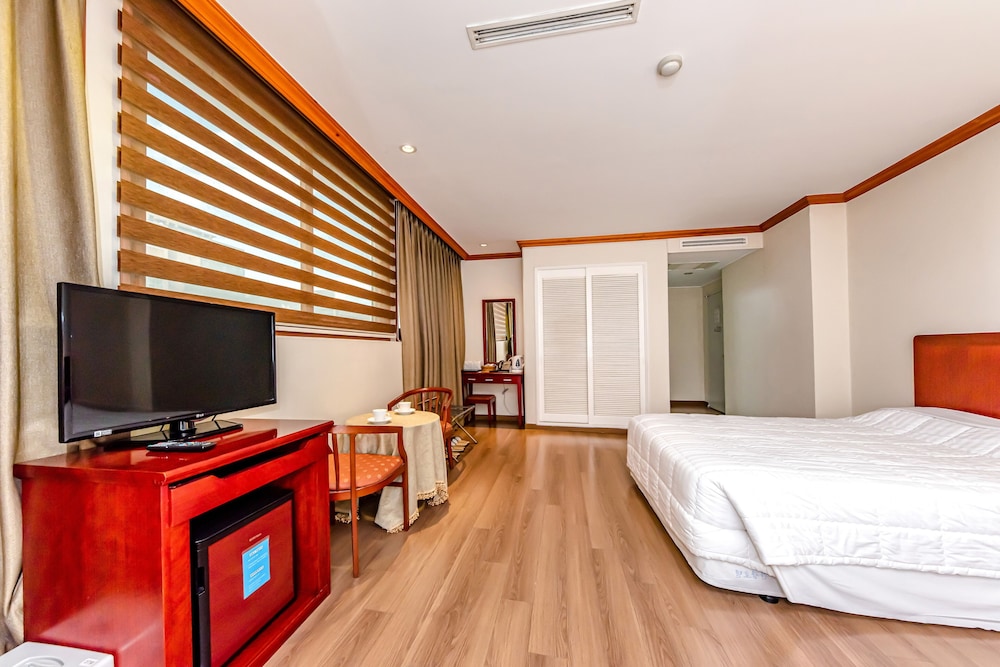 Samhaein Tourist Hotel 13/46