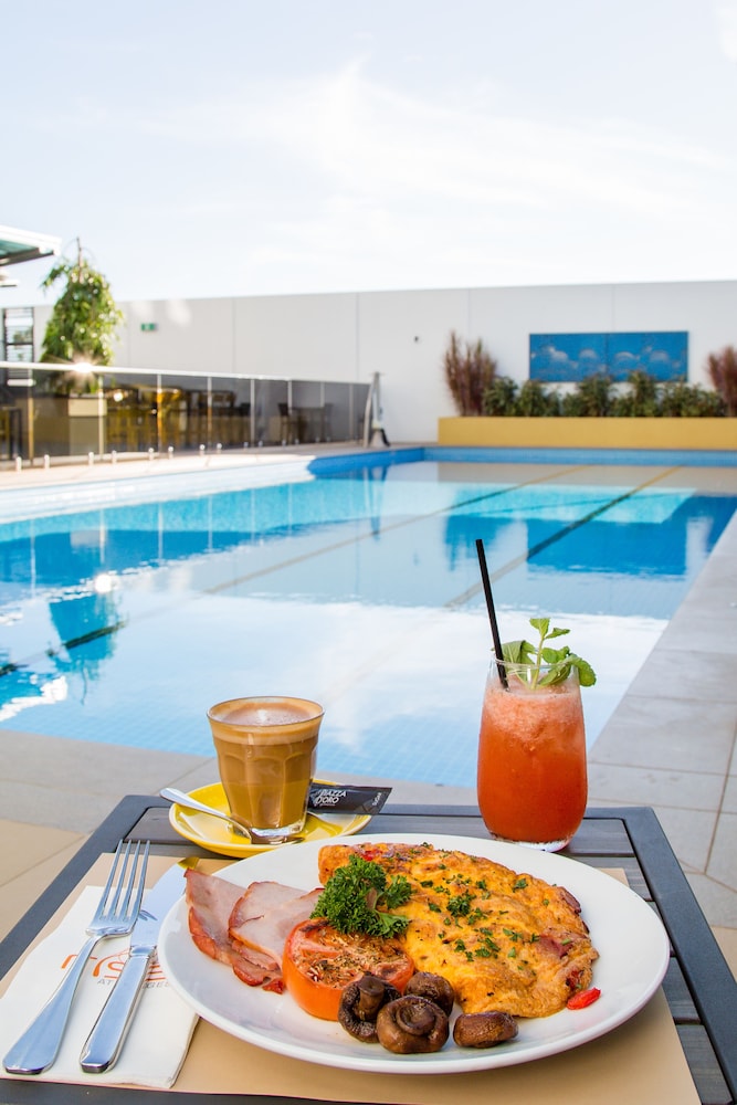 Rydges Palmerston 45/64