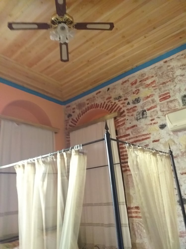 Cunda Zehra Teyzenin Evi 53/74