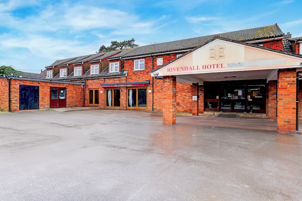 OYO The Rivenhall Hotel in Witham, Chelmsford 28/38