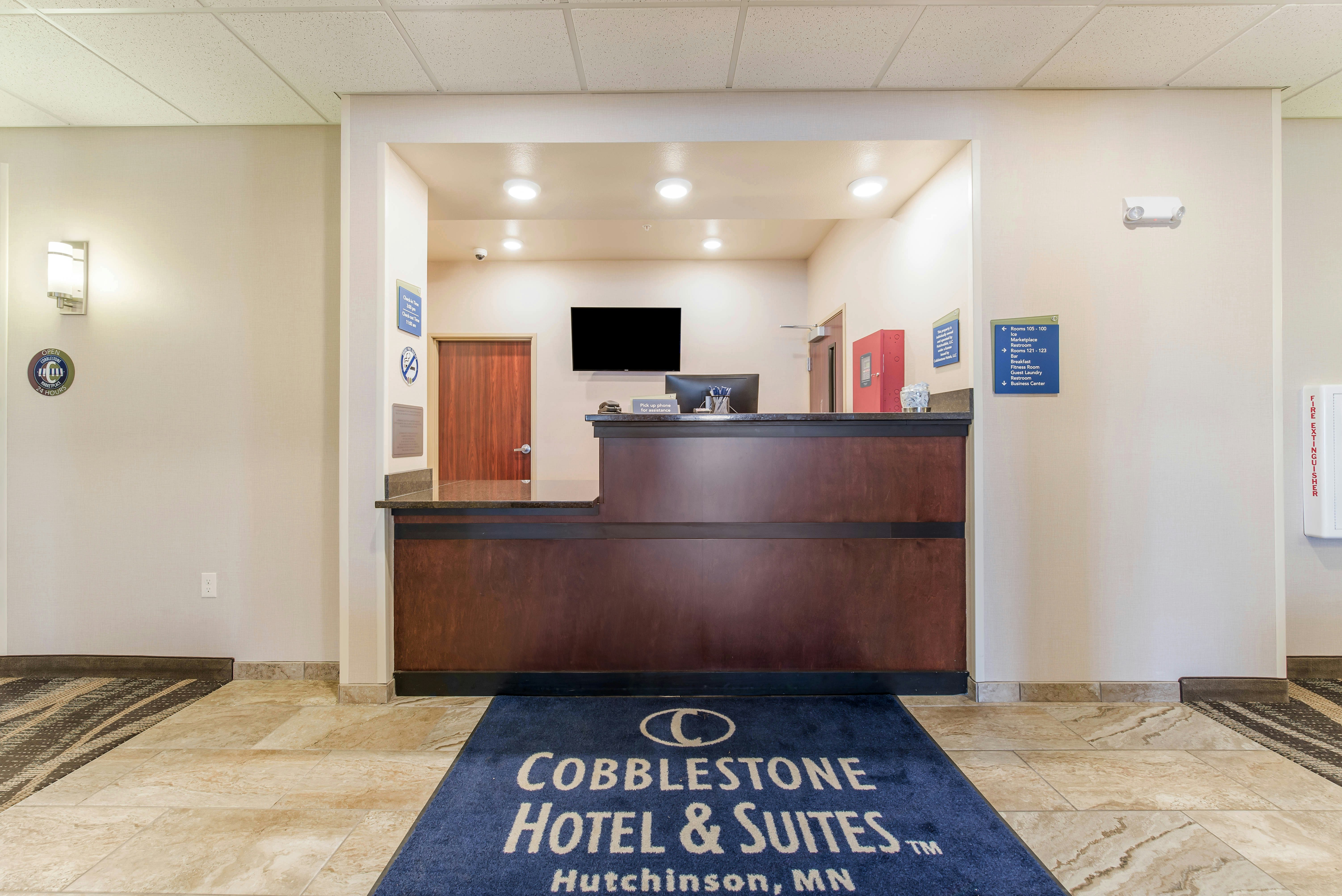 Cobblestone Hotel & Suites - Hutchinson 1/25