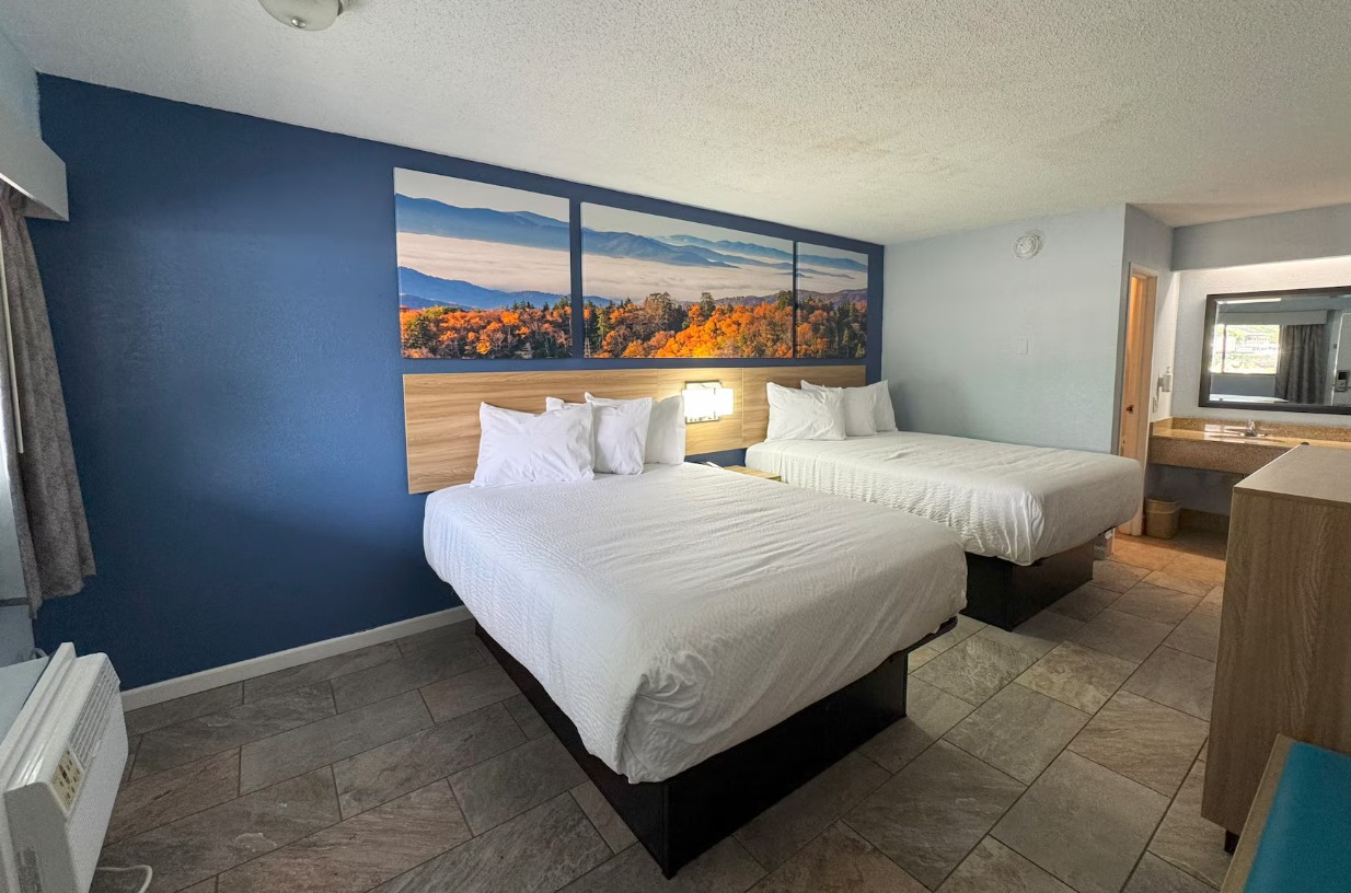Days Inn by Wyndham Charlotte University 14/35