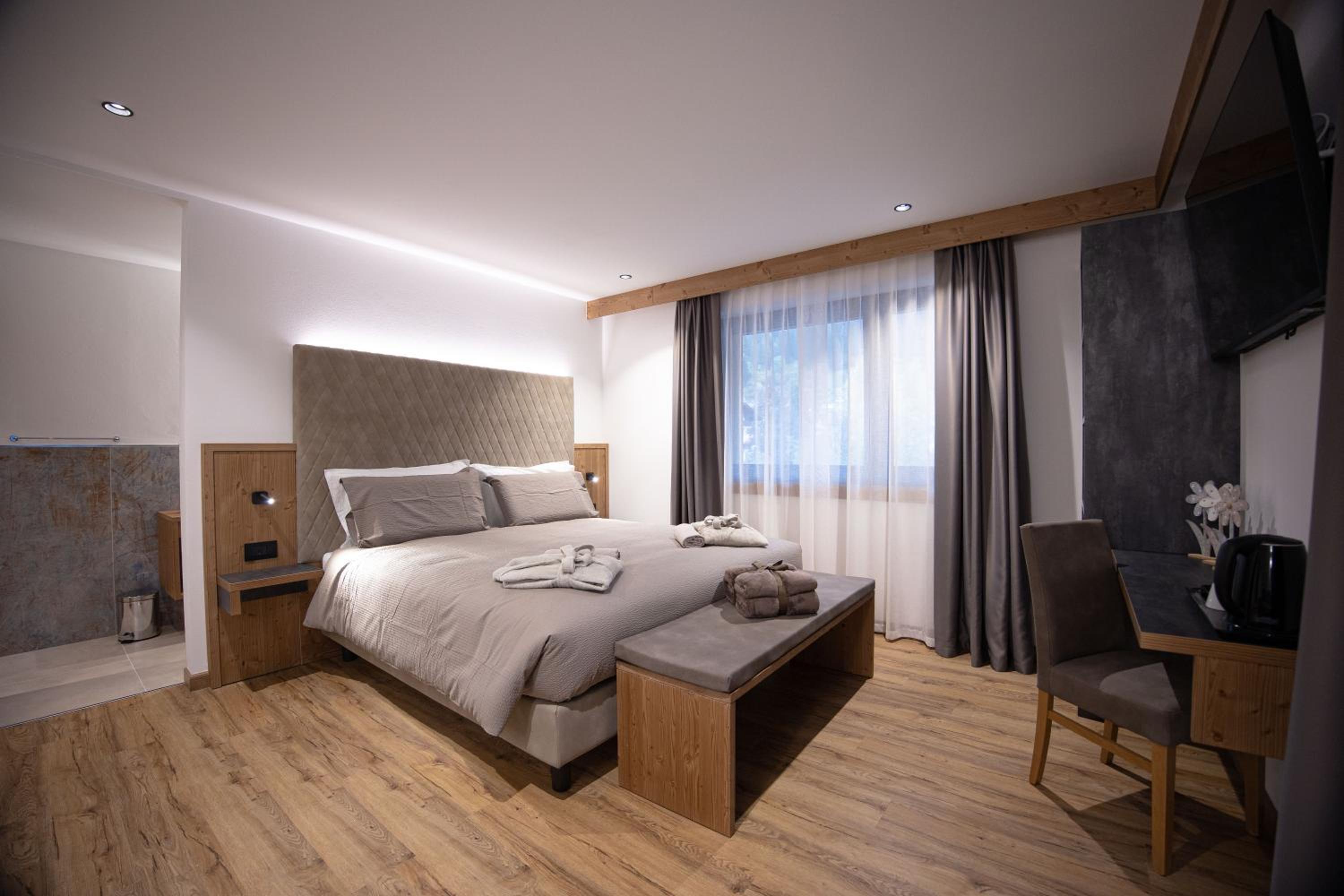 HOTEL MARIA 22/55
