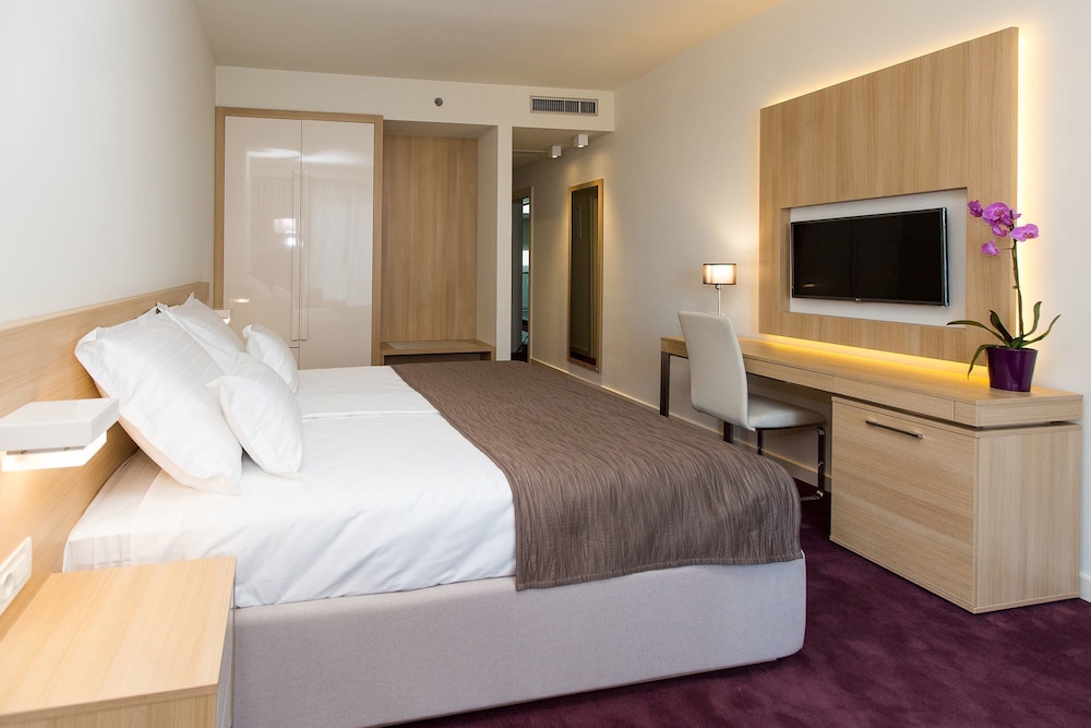 Hotel Crikvenica 24/62
