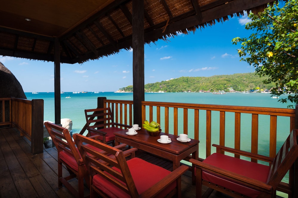 Freedom Beach Resort 40/50