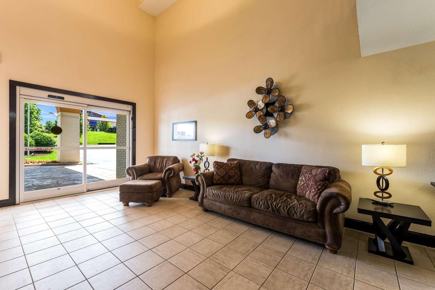 Quality Inn Huntersville Near Lake Norman 10/17