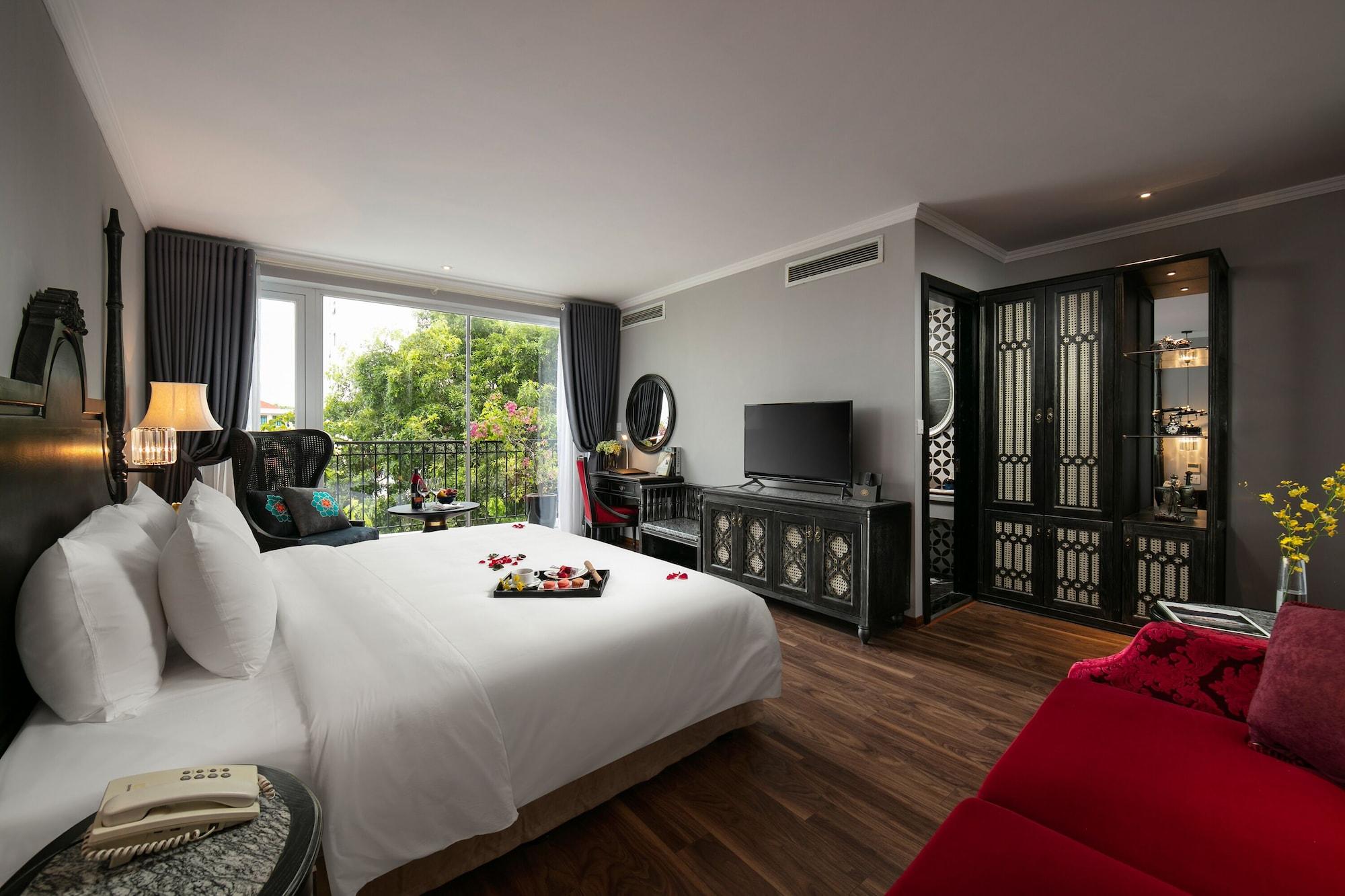 Shining Central Hotel & Spa 13/29