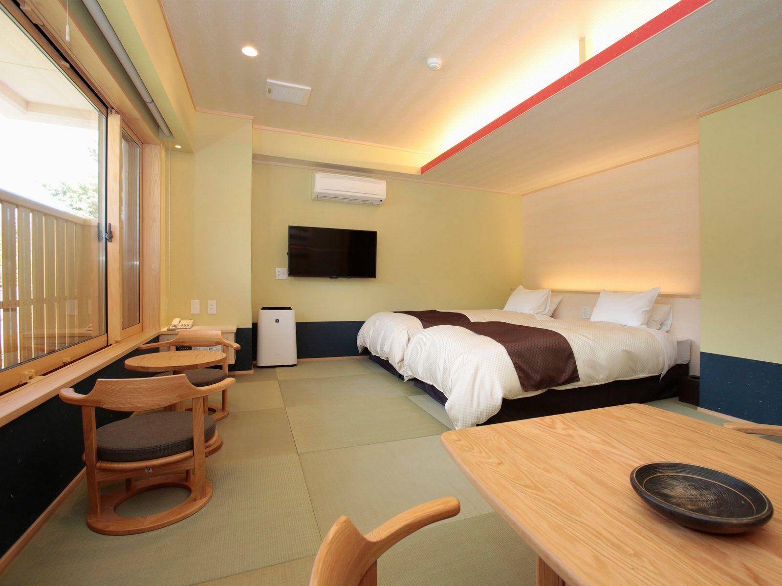Japanese, Mountain View, Bathtub