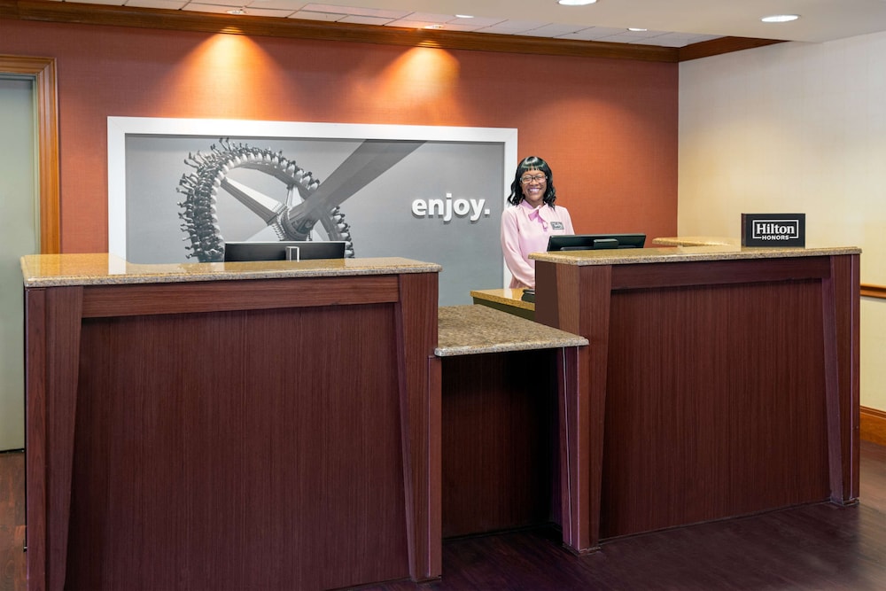 Hampton Inn Springfield South Enfield 7/49