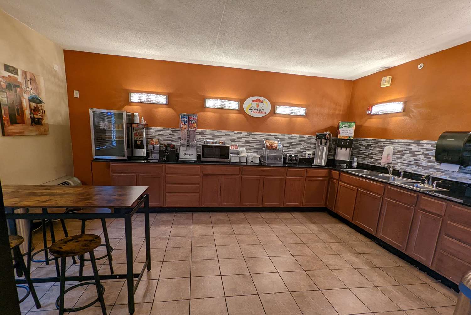 Super 8 By Wyndham Wichita North 29/39