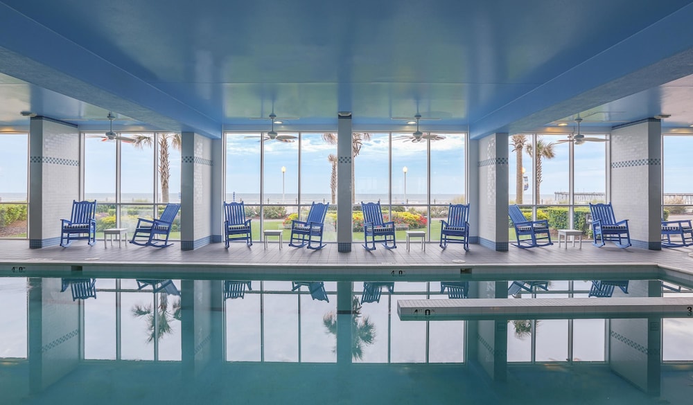 Boardwalk Resort And Villas 52/57