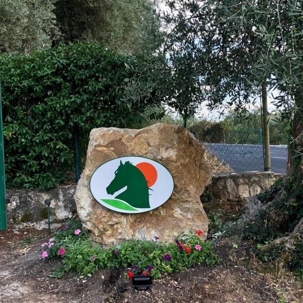 Agriturismo Poggio Del Drago 43/50