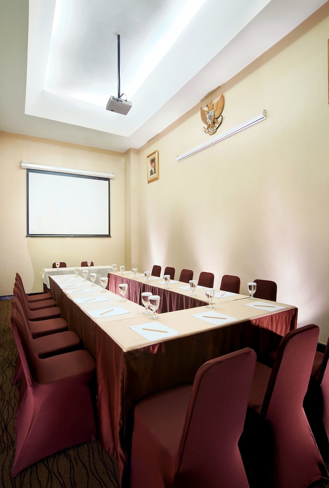 CIPTA HOTEL PANCORAN 45/50