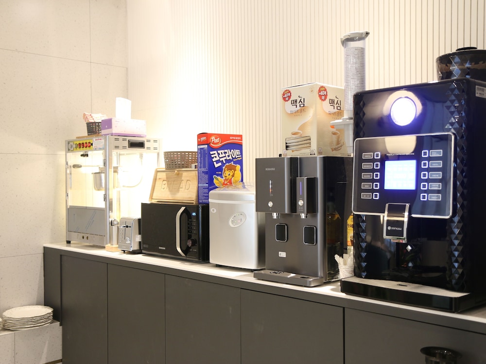 Changwon Brown dot Hotel Palyong 21/39