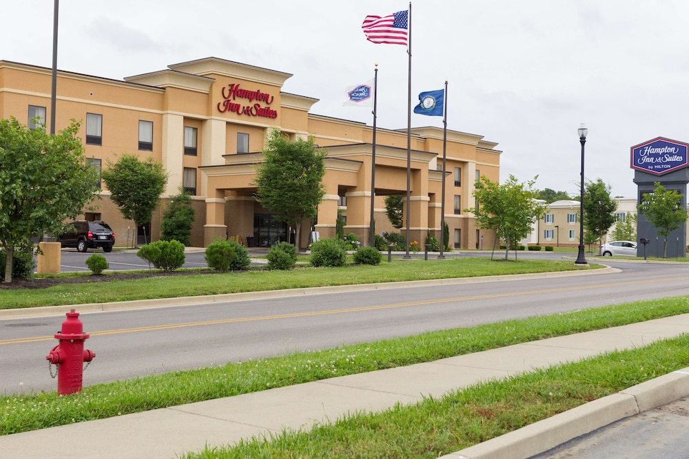 Hampton Inn & Suites Radcliff Fort Knox 1/58