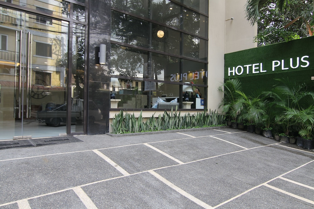 Cebu Hotel Plus 54/55