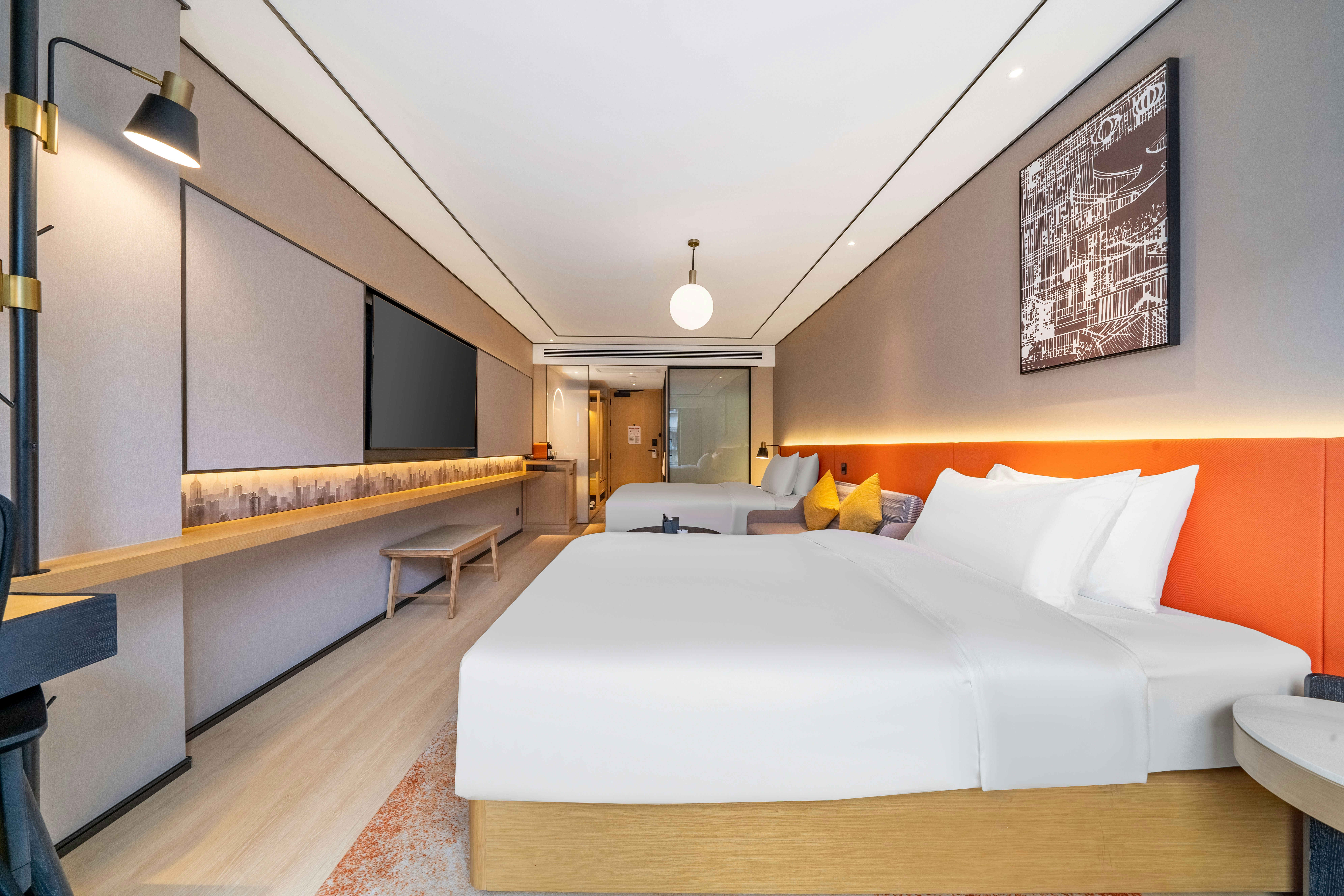 DELUXE, 2 DOUBLE BEDS, BALCONY