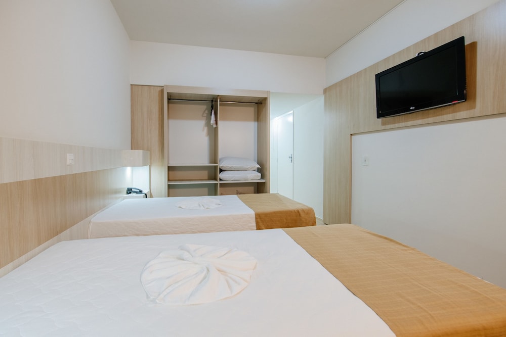 HARBOR QUERENCIA HOTEL 28/64