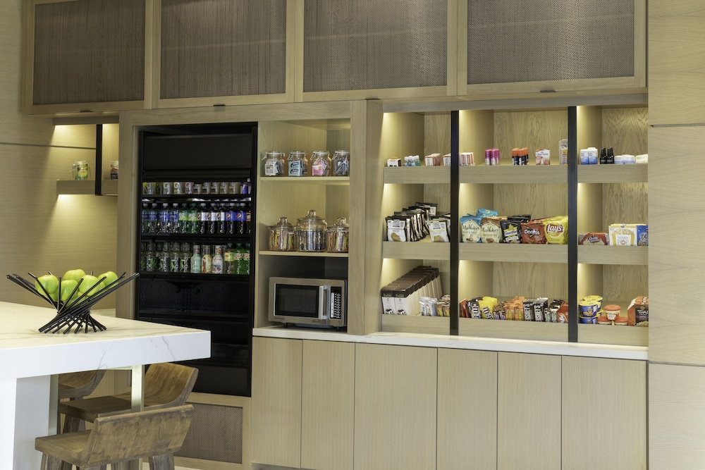 Hyatt Place Sandestin At Grand Blvd 64/67