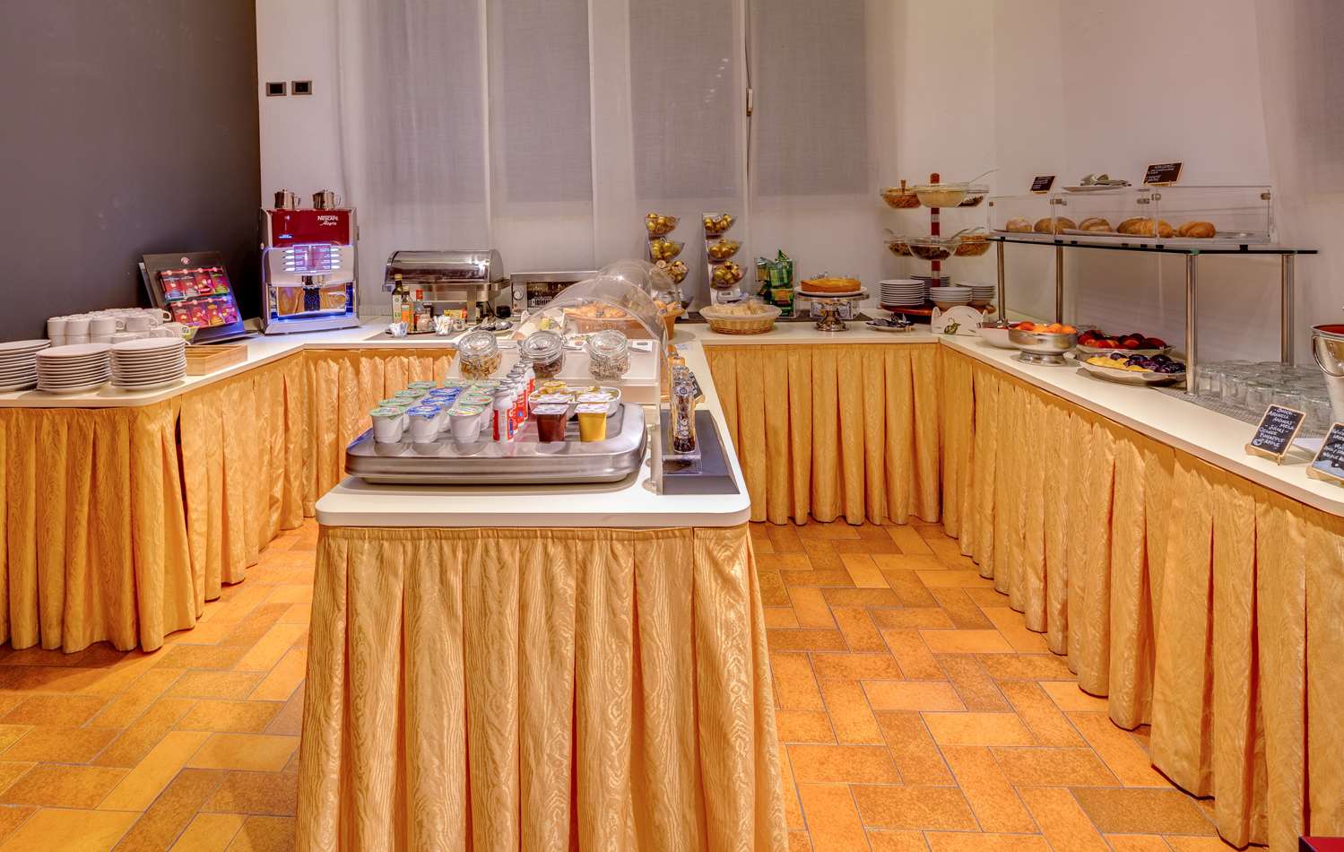 Jet Hotel Sure Hotel Collection By Best Western 57/75