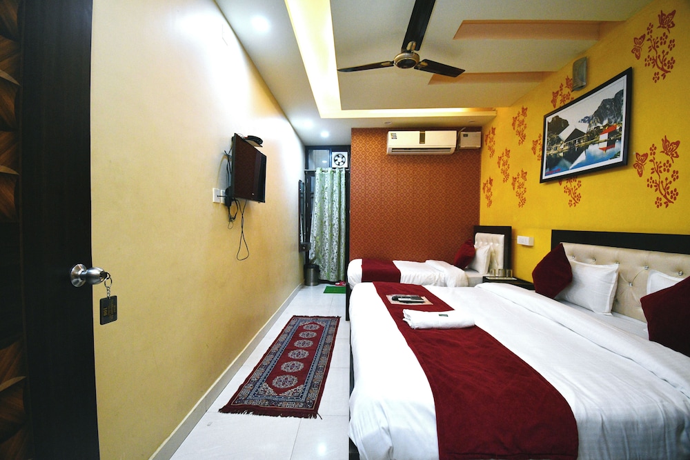 Hotel Devbhoomi Inn 27/40