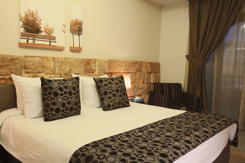 Monoberge Hotel Byblos 20/69