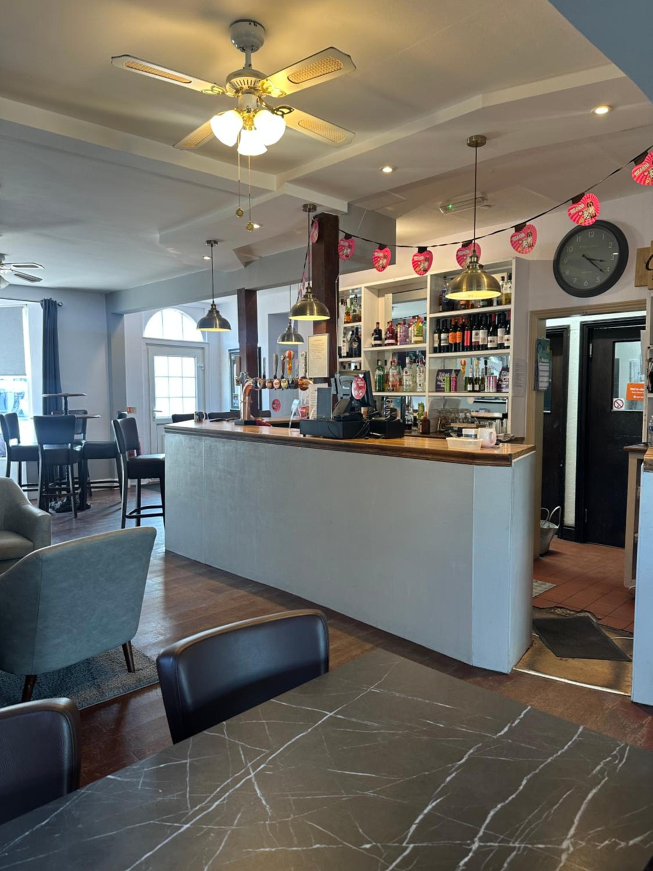 Coach House Hotel 3/60