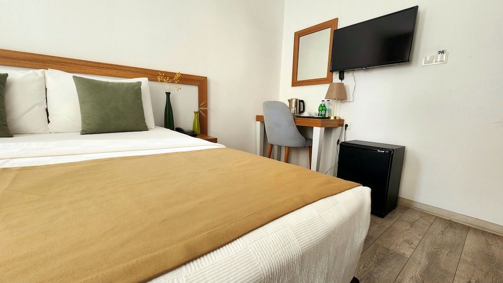 BASIC, DOUBLE BED