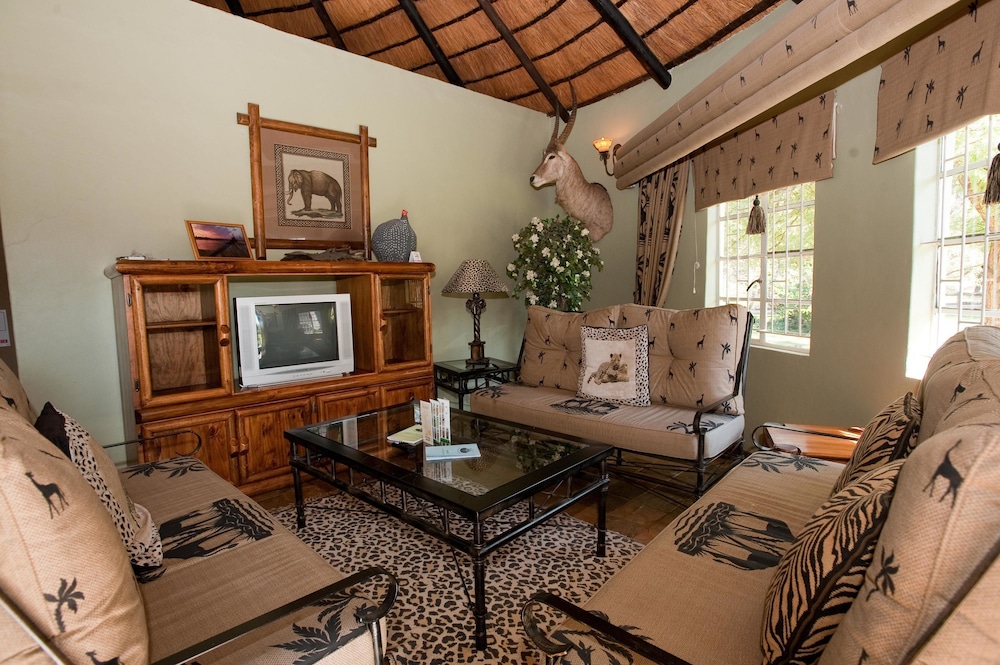 Ditholo Game Lodge 28/51