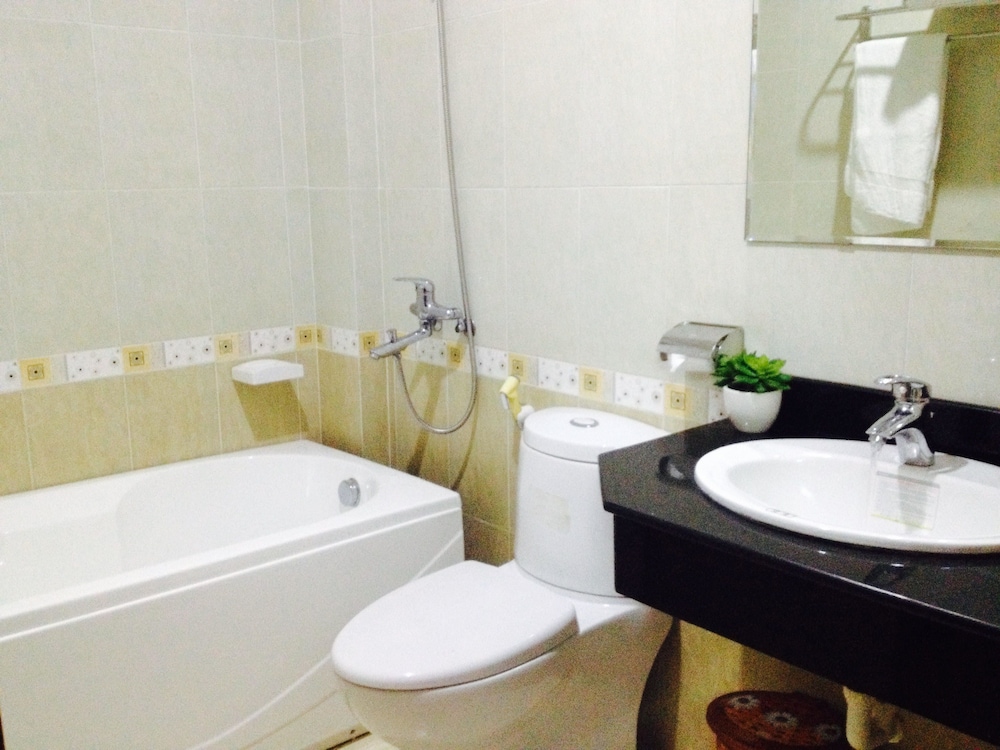 Queen Garden Hotel 28/65