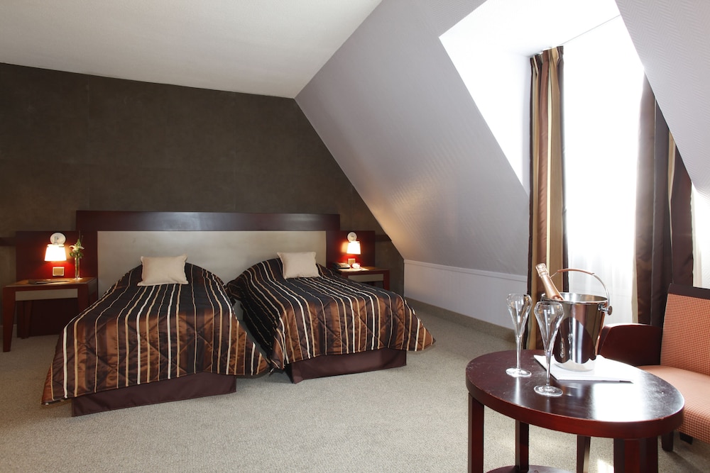 Hotel Couvent des Minimes Lille 34/71