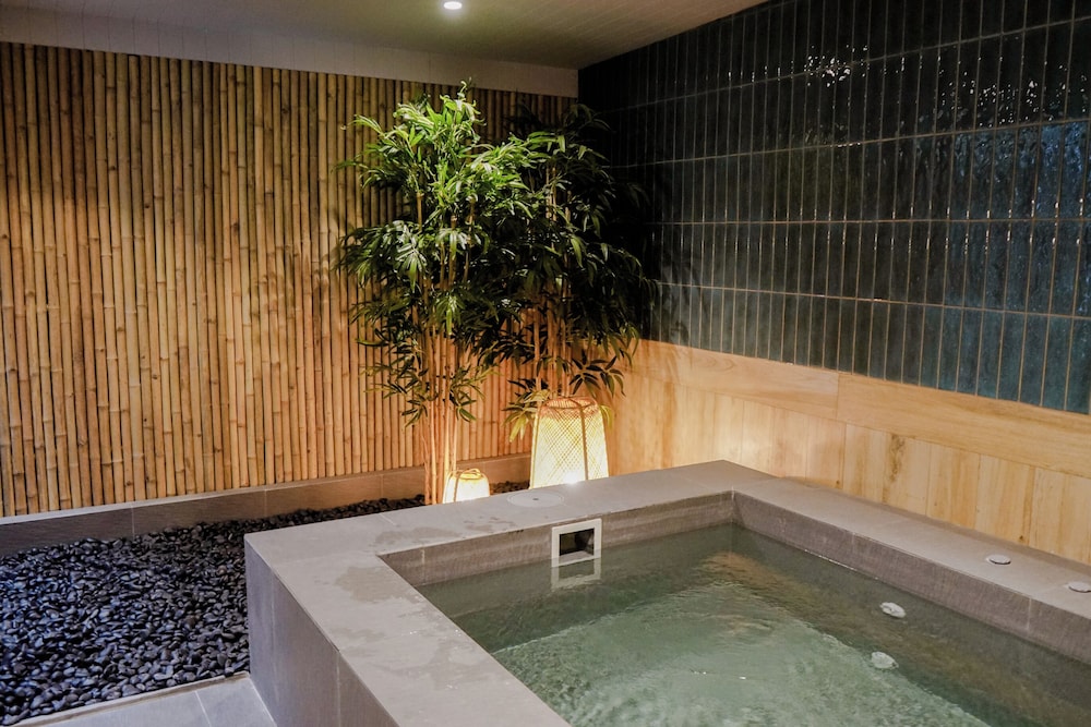 Wellness Stay And Hotel Sukhumvit 107 96/123